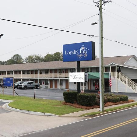 Loyalty Inn Hawkinsville Bagian luar foto